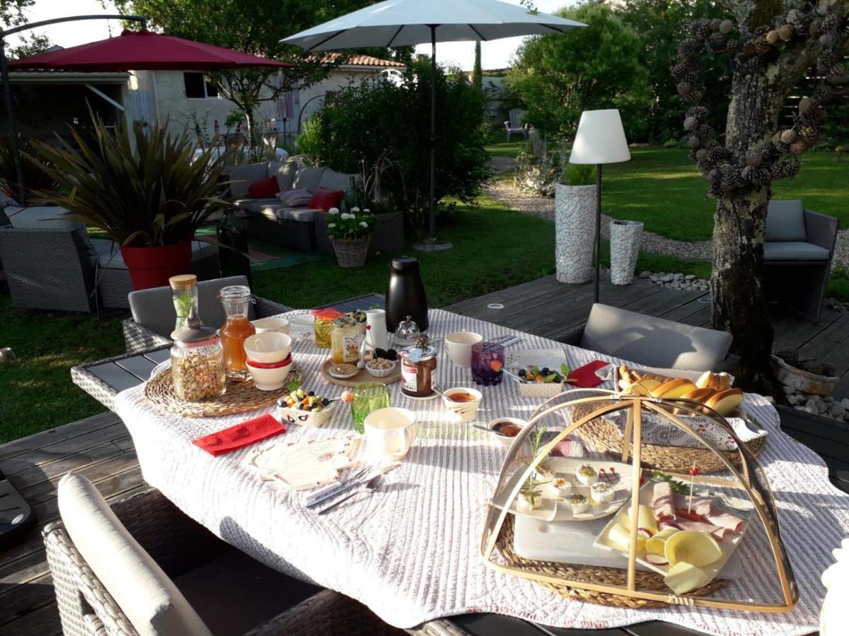 Coeur De Vigne A Colombier 24560 Bed & Breakfast Issigeac Dış mekan fotoğraf